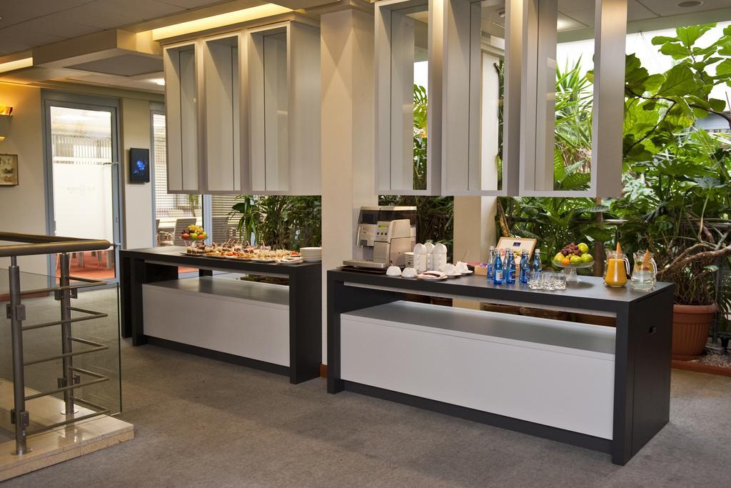 Eurohotel สฟาร์เซ็นต์ส ภายนอก รูปภาพ