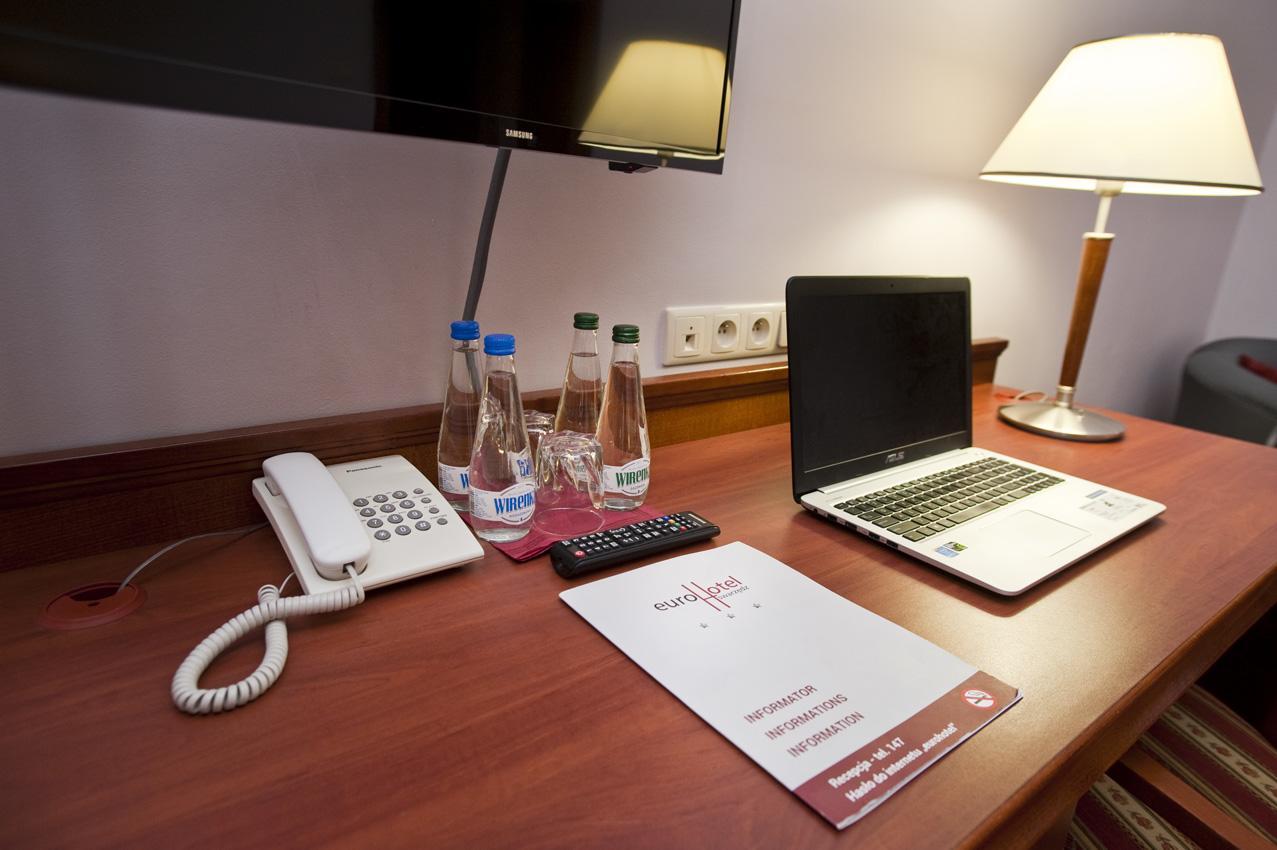 Eurohotel สฟาร์เซ็นต์ส ภายนอก รูปภาพ